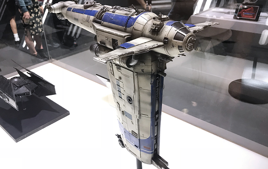 Resistance Bomber Comic Con 